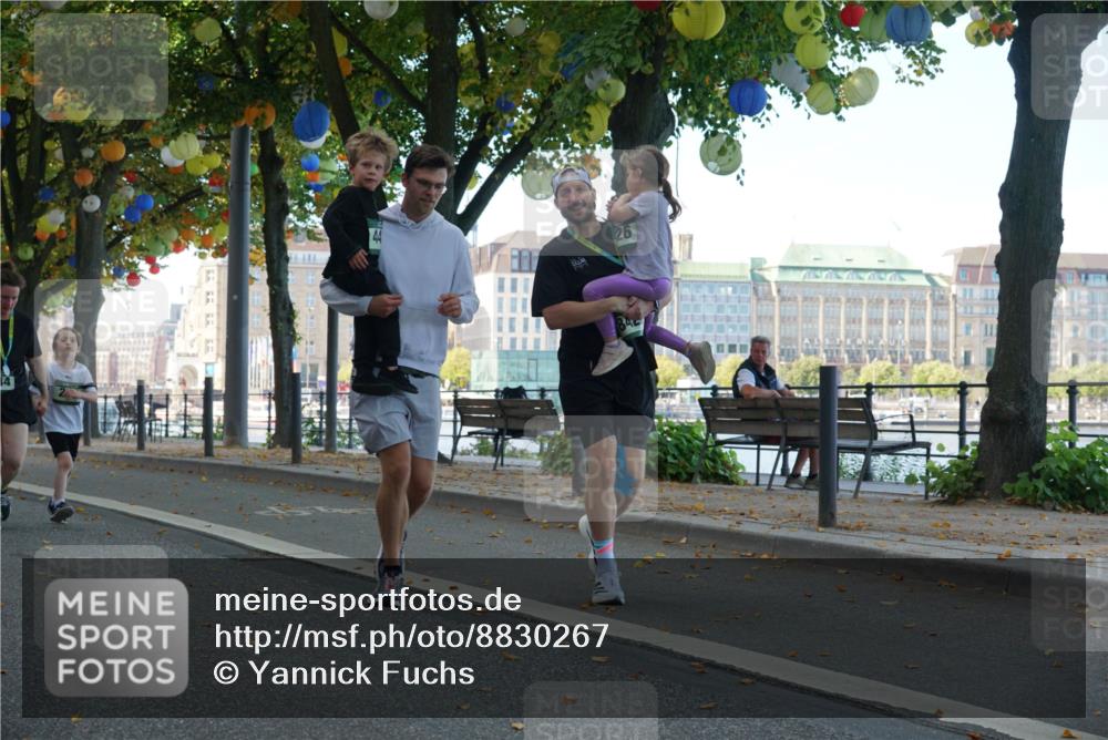 07.09.2025 - BARMER Alsterlauf Yannick Fuchs http://msf.ph/oto/8830267 07.09.2025 10:50:20 Laufen 4, 44, 26 meine-sportfotos.de