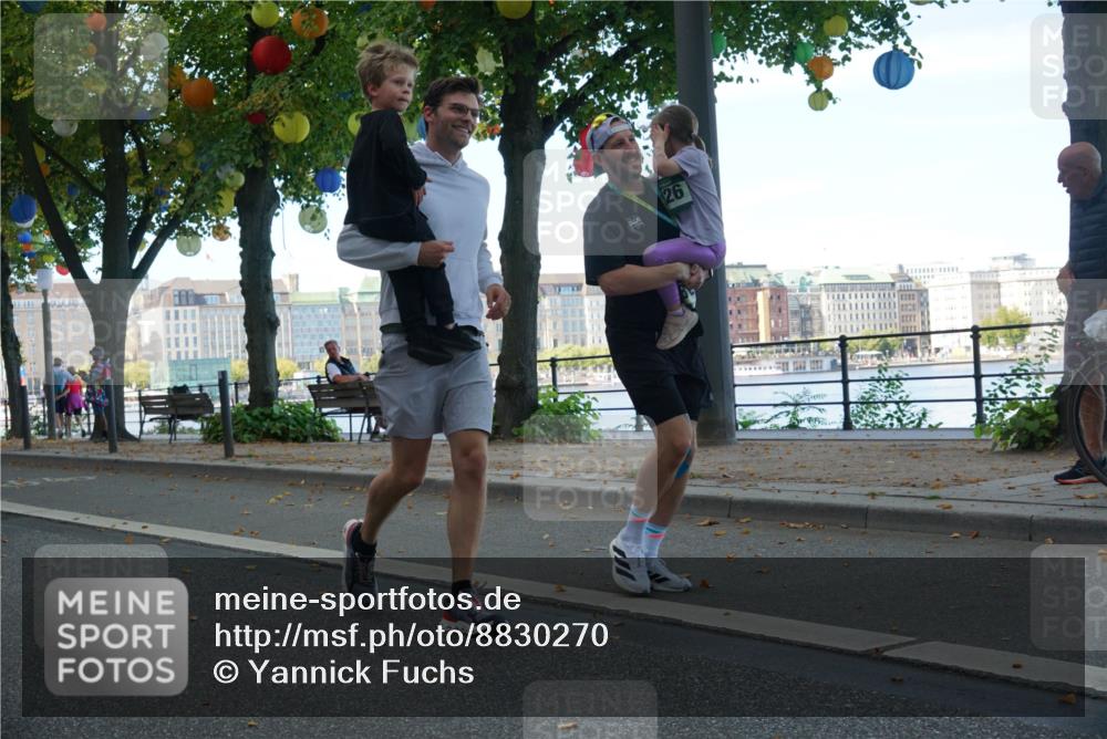 07.09.2025 - BARMER Alsterlauf Yannick Fuchs http://msf.ph/oto/8830270 07.09.2025 10:50:22 Laufen 26 meine-sportfotos.de