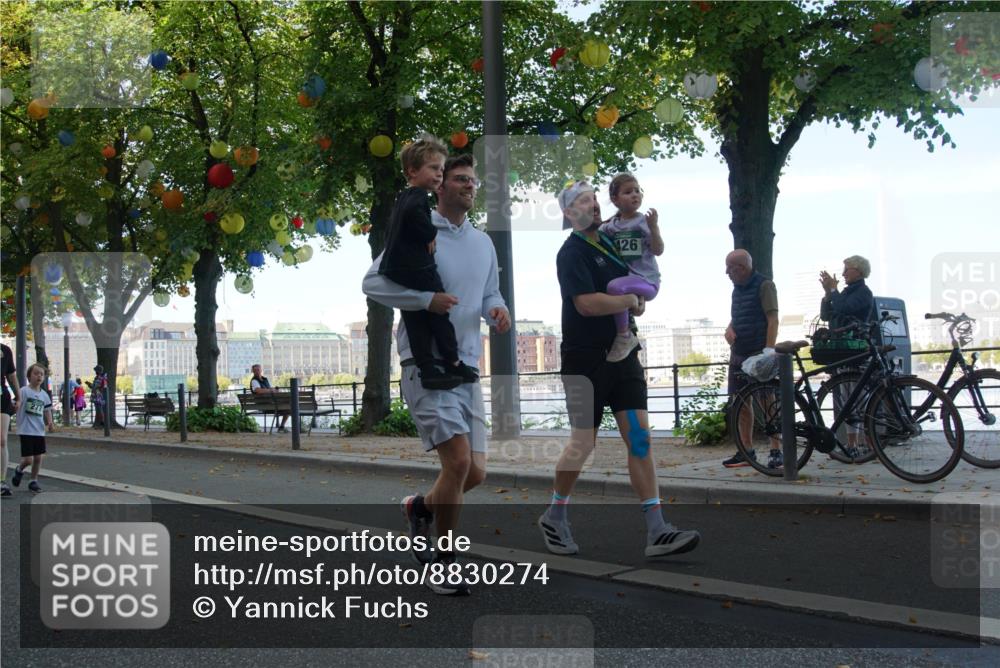 07.09.2025 - BARMER Alsterlauf Yannick Fuchs http://msf.ph/oto/8830274 07.09.2025 10:50:22 Laufen 426 meine-sportfotos.de