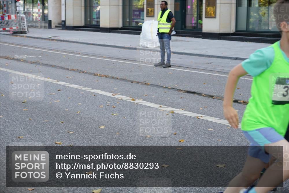07.09.2025 - BARMER Alsterlauf Yannick Fuchs http://msf.ph/oto/8830293 07.09.2025 10:50:42 Laufen 3 meine-sportfotos.de