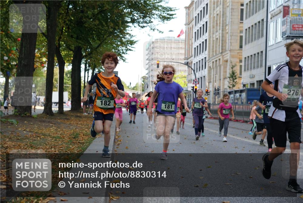 07.09.2025 - BARMER Alsterlauf Yannick Fuchs http://msf.ph/oto/8830314 07.09.2025 10:50:51 Laufen 182, 362, 181, 370, 8, 372, 276 meine-sportfotos.de