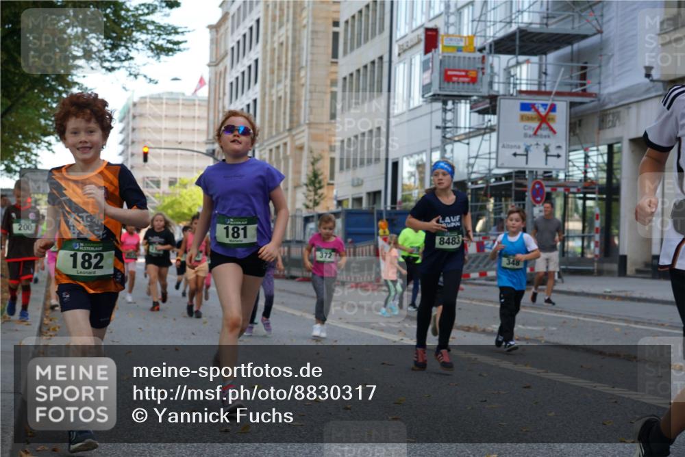 07.09.2025 - BARMER Alsterlauf Yannick Fuchs http://msf.ph/oto/8830317 07.09.2025 10:50:52 Laufen 200, 182, 181, 372, 8483, 348 meine-sportfotos.de