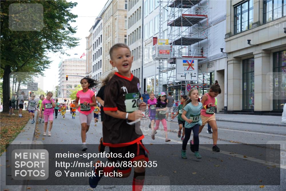 07.09.2025 - BARMER Alsterlauf Yannick Fuchs http://msf.ph/oto/8830335 07.09.2025 10:50:57 Laufen 362, 8220, 20, 1188, 821, 2541, 20, 255, 161 meine-sportfotos.de