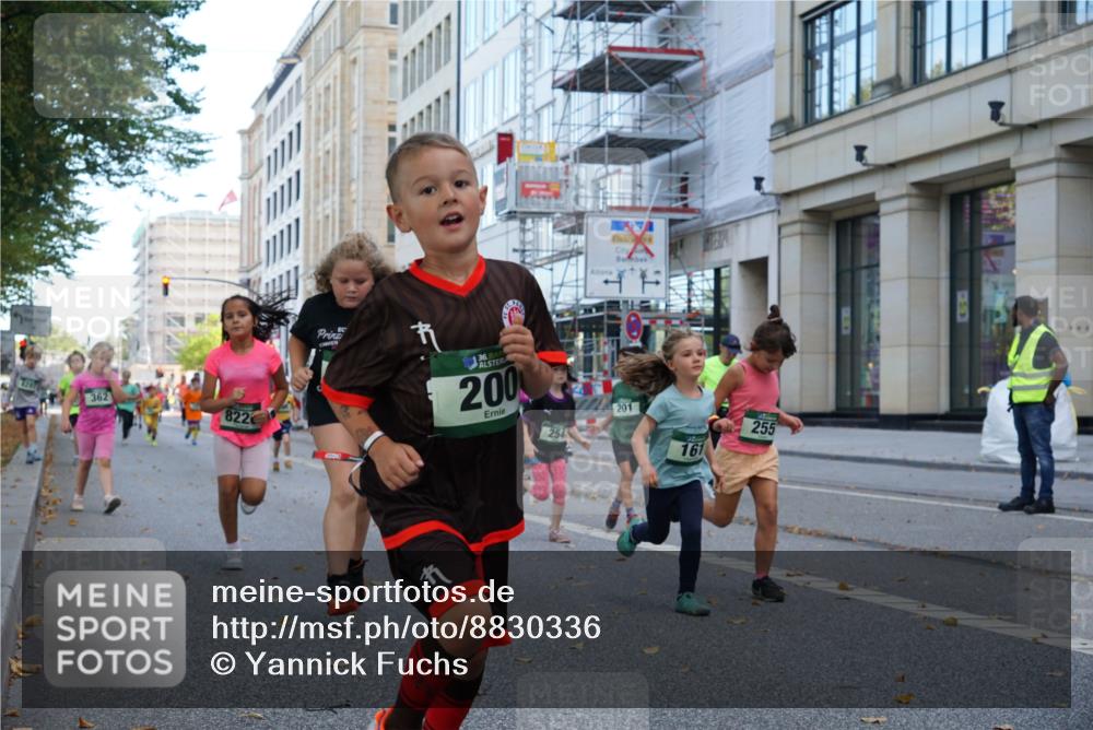 07.09.2025 - BARMER Alsterlauf Yannick Fuchs http://msf.ph/oto/8830336 07.09.2025 10:50:57 Laufen 362, 822, 36, 200, 254, 201, 161, 255 meine-sportfotos.de