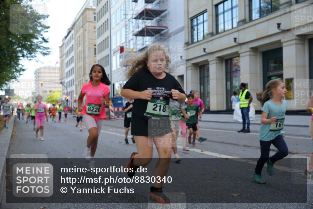 07.09.2025 - BARMER Alsterlauf Yannick Fuchs http://msf.ph/oto/8830340 07.09.2025 10:50:58 Laufen 8220, 218, 201, 326, 161 meine-sportfotos.de