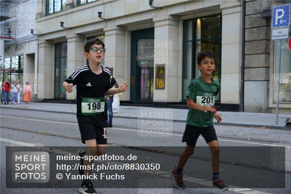 07.09.2025 - BARMER Alsterlauf Yannick Fuchs http://msf.ph/oto/8830350 07.09.2025 10:51:01 Laufen 36, 198, 201 meine-sportfotos.de