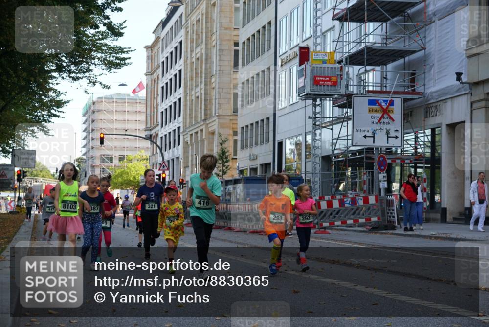 07.09.2025 - BARMER Alsterlauf Yannick Fuchs http://msf.ph/oto/8830365 07.09.2025 10:51:05 Laufen 447, 416, 8103, 321, 087, 293, 292 meine-sportfotos.de
