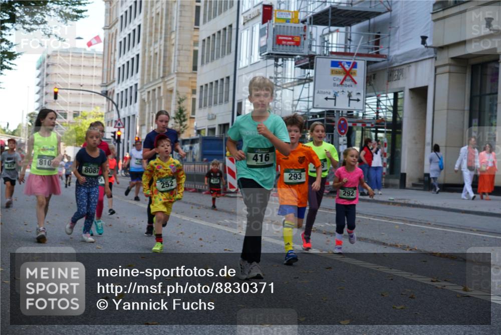 07.09.2025 - BARMER Alsterlauf Yannick Fuchs http://msf.ph/oto/8830371 07.09.2025 10:51:07 Laufen 810, 447, 8087, 252, 416, 293, 292 meine-sportfotos.de