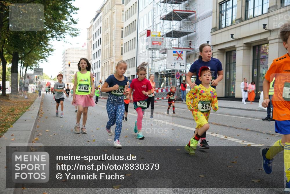07.09.2025 - BARMER Alsterlauf Yannick Fuchs http://msf.ph/oto/8830379 07.09.2025 10:51:09 Laufen 8103, 087, 3, 305, 252 meine-sportfotos.de