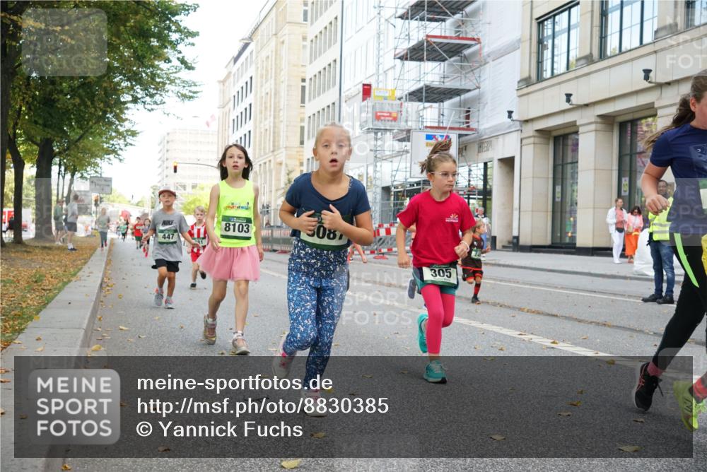 07.09.2025 - BARMER Alsterlauf Yannick Fuchs http://msf.ph/oto/8830385 07.09.2025 10:51:10 Laufen 447, 8103, 308, 305 meine-sportfotos.de
