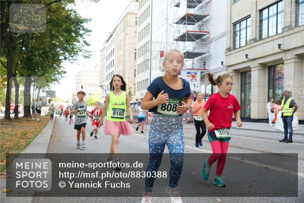 07.09.2025 - BARMER Alsterlauf Yannick Fuchs http://msf.ph/oto/8830388 07.09.2025 10:51:10 Laufen 447, 8103, 36, 808, 243, 305 meine-sportfotos.de