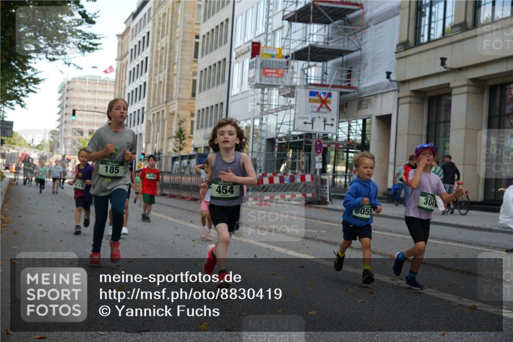 07.09.2025 - BARMER Alsterlauf Yannick Fuchs http://msf.ph/oto/8830419 07.09.2025 10:51:19 Laufen 278, 185, 249, 454, 6055, 15, 304 meine-sportfotos.de
