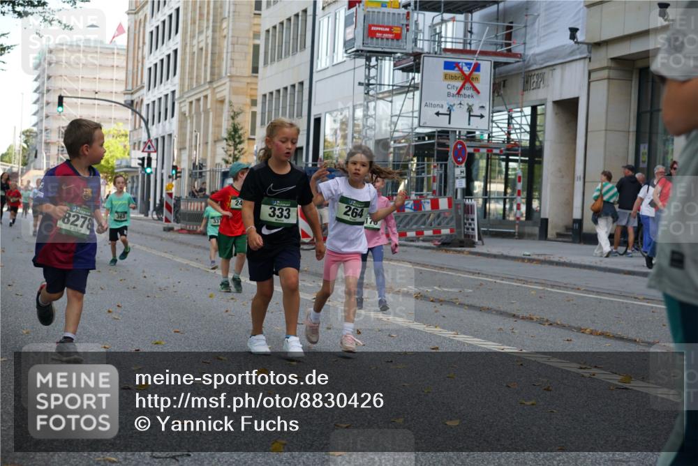 07.09.2025 - BARMER Alsterlauf Yannick Fuchs http://msf.ph/oto/8830426 07.09.2025 10:51:21 Laufen 8278, 24, 333, 264, 170 meine-sportfotos.de