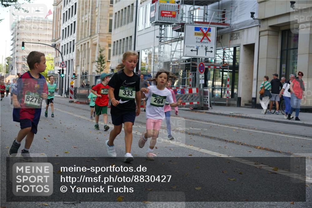 07.09.2025 - BARMER Alsterlauf Yannick Fuchs http://msf.ph/oto/8830427 07.09.2025 10:51:22 Laufen 8278, 249, 333, 264 meine-sportfotos.de
