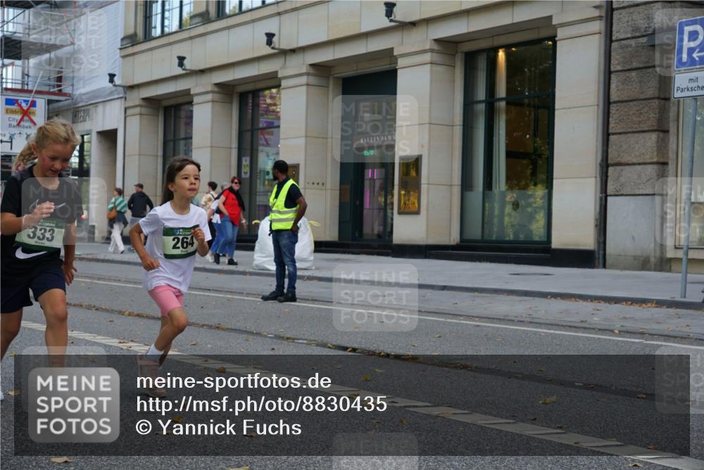 07.09.2025 - BARMER Alsterlauf Yannick Fuchs http://msf.ph/oto/8830435 07.09.2025 10:51:23 Laufen 333, 264 meine-sportfotos.de