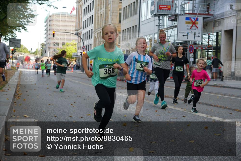 07.09.2025 - BARMER Alsterlauf Yannick Fuchs http://msf.ph/oto/8830465 07.09.2025 10:51:33 Laufen 1636, 358, 361, 324, 1217, 233 meine-sportfotos.de