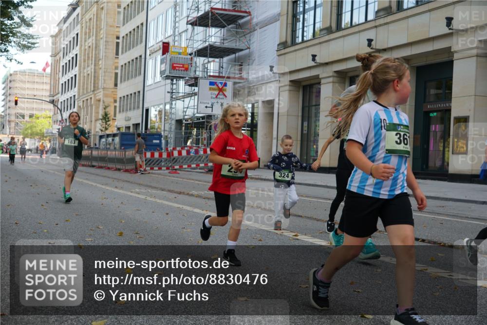 07.09.2025 - BARMER Alsterlauf Yannick Fuchs http://msf.ph/oto/8830476 07.09.2025 10:51:35 Laufen 183, 23, 324, 36, 50 meine-sportfotos.de