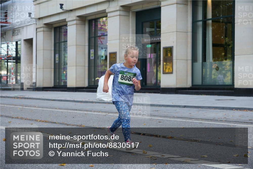 07.09.2025 - BARMER Alsterlauf Yannick Fuchs http://msf.ph/oto/8830517 07.09.2025 10:52:09 Laufen 50, 150, 36, 8080 meine-sportfotos.de