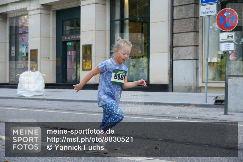 07.09.2025 - BARMER Alsterlauf Yannick Fuchs http://msf.ph/oto/8830521 07.09.2025 10:52:09 Laufen 50, 1, 4, 808 meine-sportfotos.de