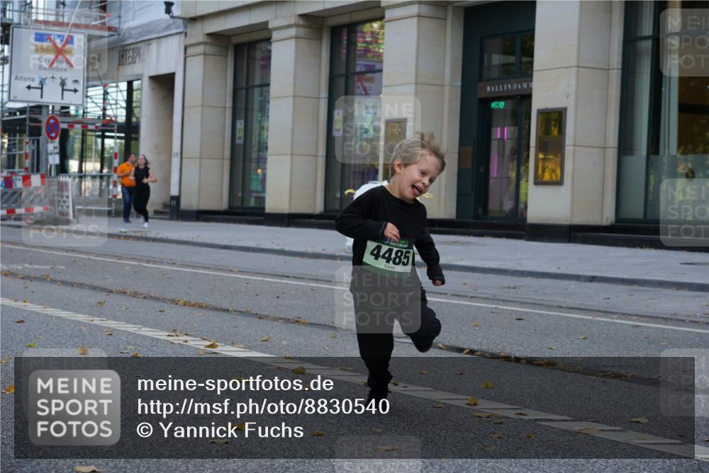 07.09.2025 - BARMER Alsterlauf Yannick Fuchs http://msf.ph/oto/8830540 07.09.2025 10:52:16 Laufen 4485, 150 meine-sportfotos.de