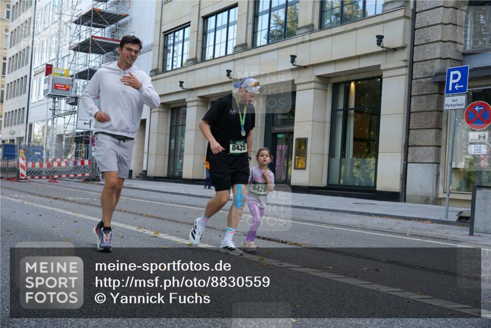 07.09.2025 - BARMER Alsterlauf Yannick Fuchs http://msf.ph/oto/8830559 07.09.2025 10:52:25 Laufen 1, 8425, 8426 meine-sportfotos.de