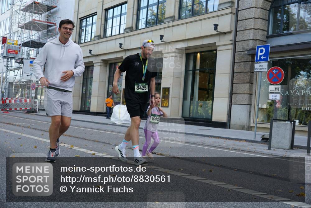 07.09.2025 - BARMER Alsterlauf Yannick Fuchs http://msf.ph/oto/8830561 07.09.2025 10:52:25 Laufen 8425, 8426, 1719, 25 meine-sportfotos.de