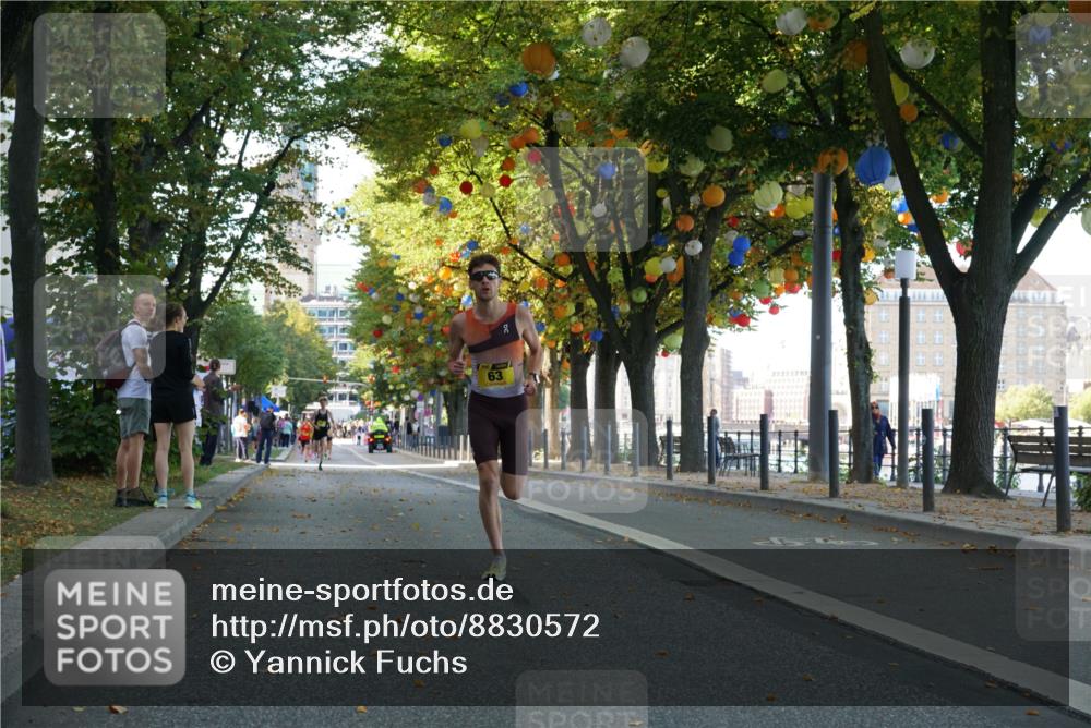 07.09.2025 - BARMER Alsterlauf Yannick Fuchs http://msf.ph/oto/8830572 07.09.2025 11:00:30 Laufen 63 meine-sportfotos.de