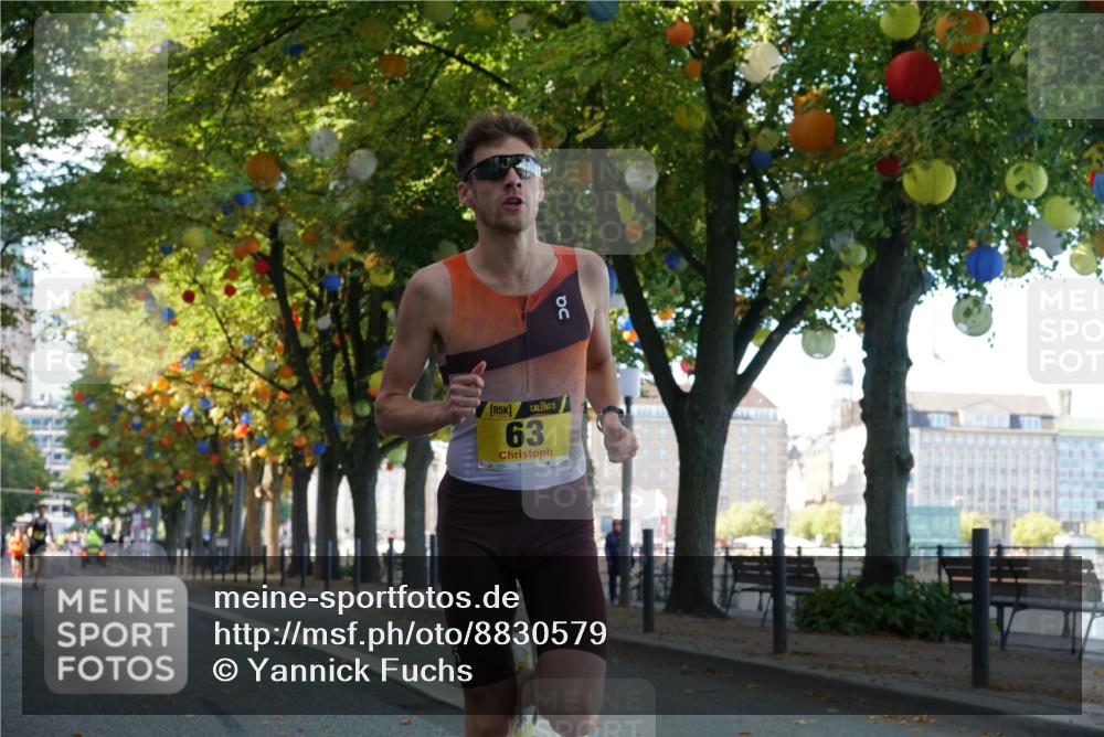 07.09.2025 - BARMER Alsterlauf Yannick Fuchs http://msf.ph/oto/8830579 07.09.2025 11:00:32 Laufen 5, 63, 00 meine-sportfotos.de