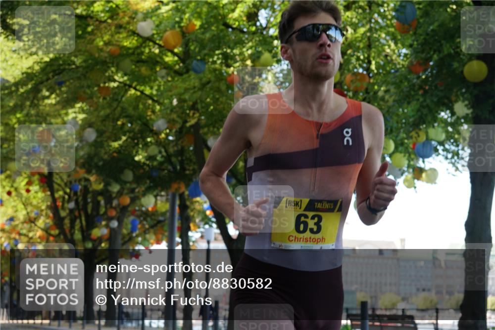 07.09.2025 - BARMER Alsterlauf Yannick Fuchs http://msf.ph/oto/8830582 07.09.2025 11:00:32 Laufen 5, 63, 06 meine-sportfotos.de