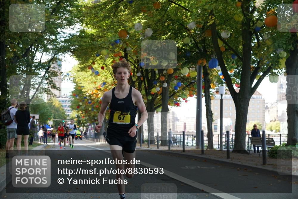07.09.2025 - BARMER Alsterlauf Yannick Fuchs http://msf.ph/oto/8830593 07.09.2025 11:00:40 Laufen 67 meine-sportfotos.de