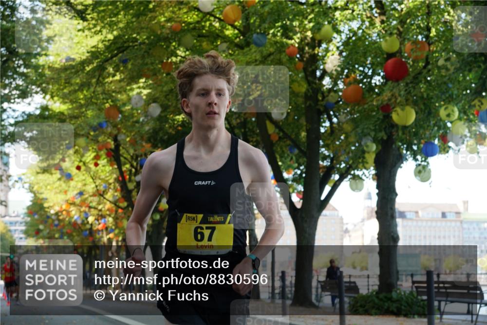 07.09.2025 - BARMER Alsterlauf Yannick Fuchs http://msf.ph/oto/8830596 07.09.2025 11:00:40 Laufen 5, 67 meine-sportfotos.de