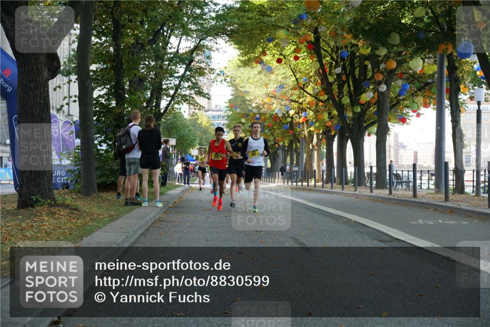 07.09.2025 - BARMER Alsterlauf Yannick Fuchs http://msf.ph/oto/8830599 07.09.2025 11:00:43 Laufen 52, 62 meine-sportfotos.de