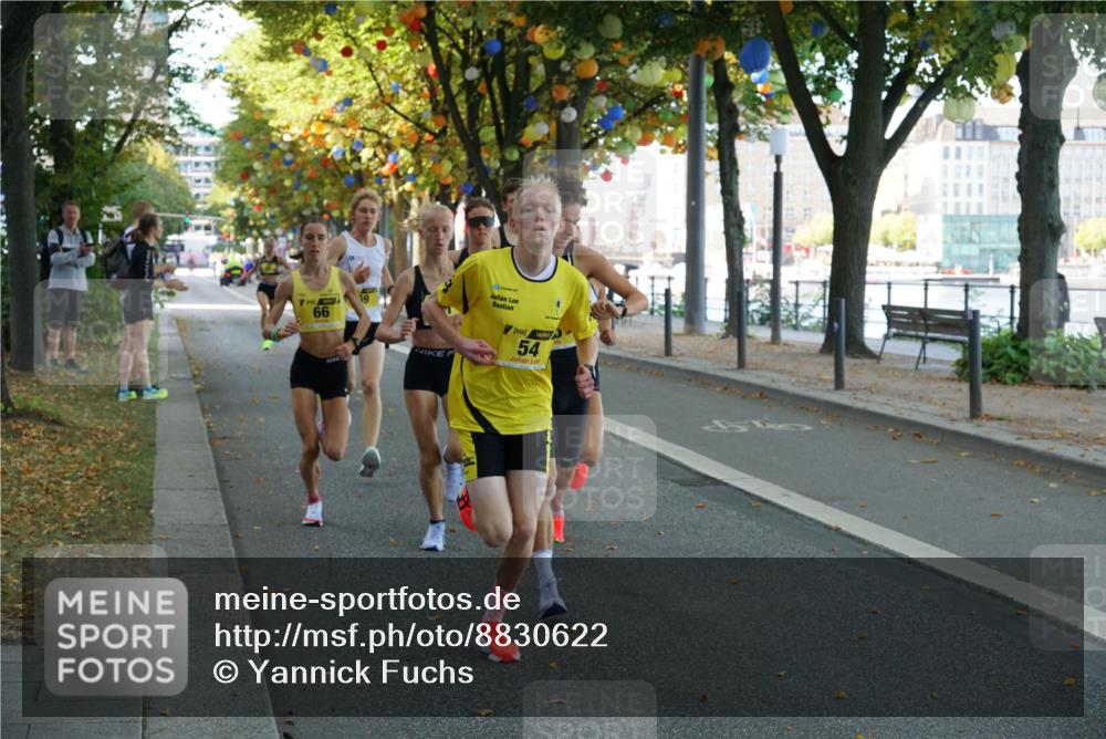 07.09.2025 - BARMER Alsterlauf Yannick Fuchs http://msf.ph/oto/8830622 07.09.2025 11:00:49 Laufen 66, 39, 54 meine-sportfotos.de