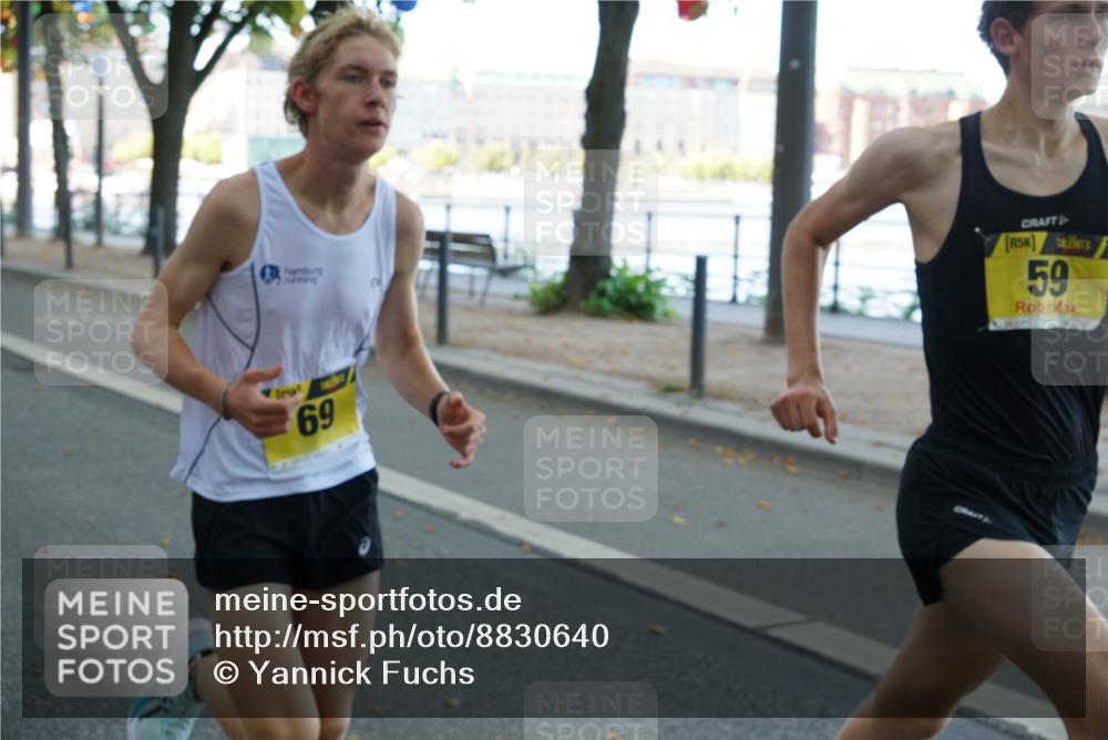 07.09.2025 - BARMER Alsterlauf Yannick Fuchs http://msf.ph/oto/8830640 07.09.2025 11:00:51 Laufen 59, 69 meine-sportfotos.de