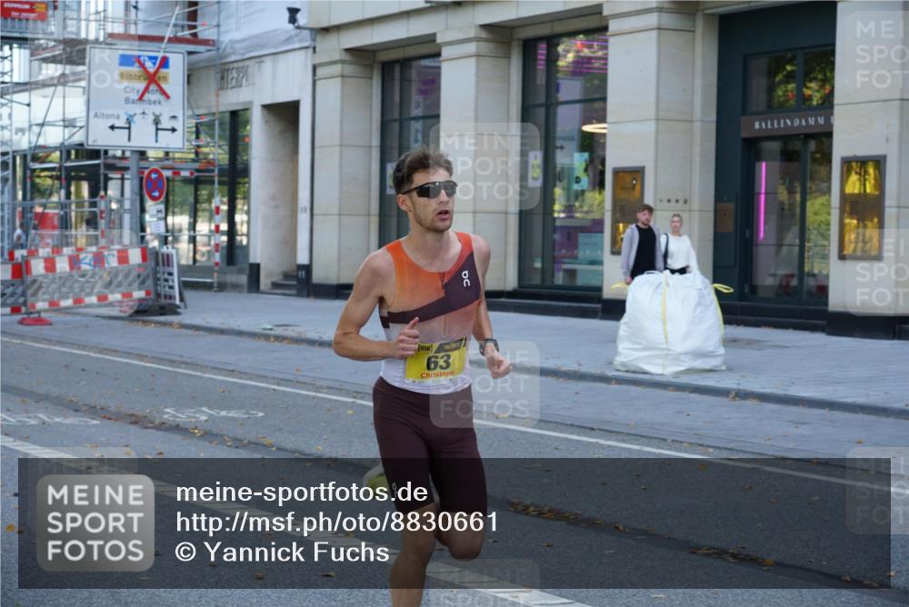 07.09.2025 - BARMER Alsterlauf Yannick Fuchs http://msf.ph/oto/8830661 07.09.2025 11:01:15 Laufen 63 meine-sportfotos.de