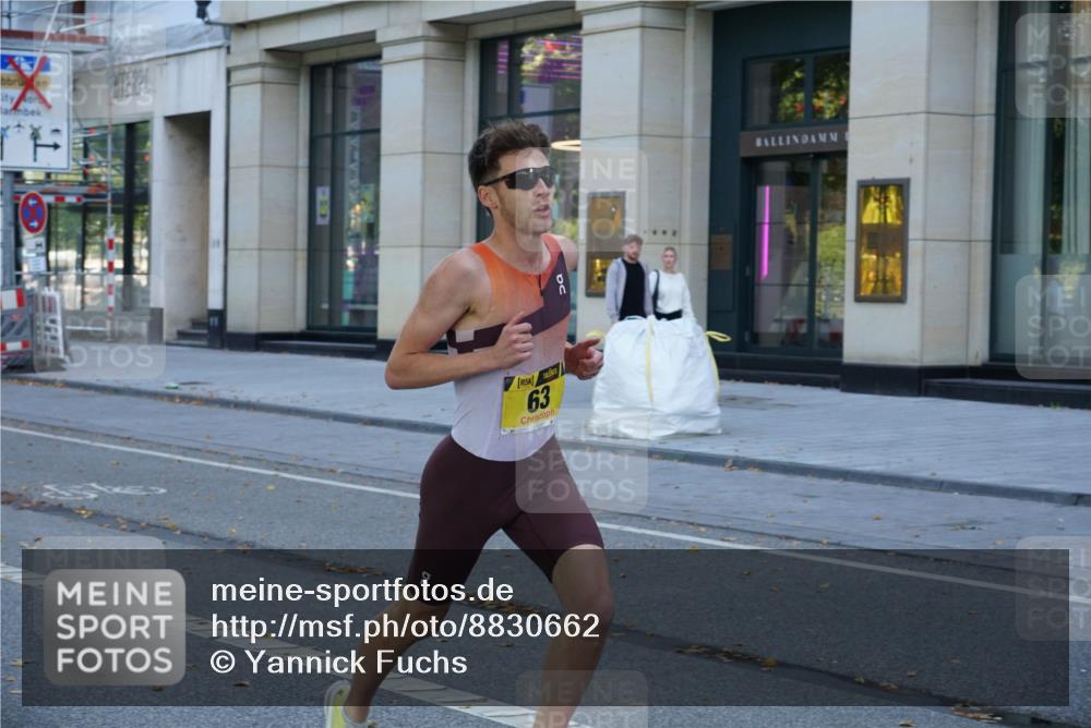07.09.2025 - BARMER Alsterlauf Yannick Fuchs http://msf.ph/oto/8830662 07.09.2025 11:01:15 Laufen 63 meine-sportfotos.de