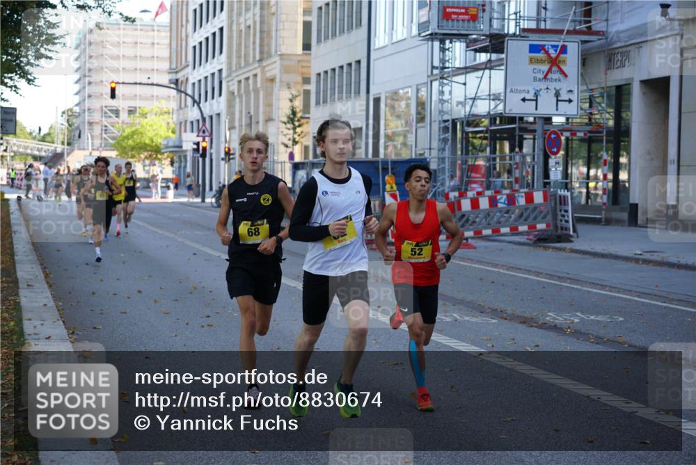 07.09.2025 - BARMER Alsterlauf Yannick Fuchs http://msf.ph/oto/8830674 07.09.2025 11:01:33 Laufen 68 meine-sportfotos.de