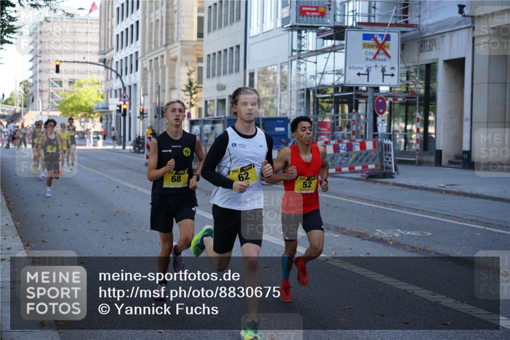 07.09.2025 - BARMER Alsterlauf Yannick Fuchs http://msf.ph/oto/8830675 07.09.2025 11:01:33 Laufen 68, 62, 52, 52 meine-sportfotos.de