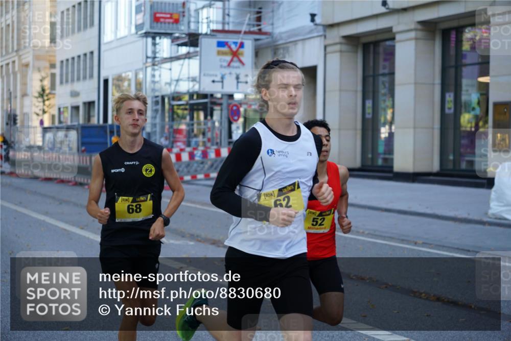 07.09.2025 - BARMER Alsterlauf Yannick Fuchs http://msf.ph/oto/8830680 07.09.2025 11:01:34 Laufen 68, 2, 52 meine-sportfotos.de