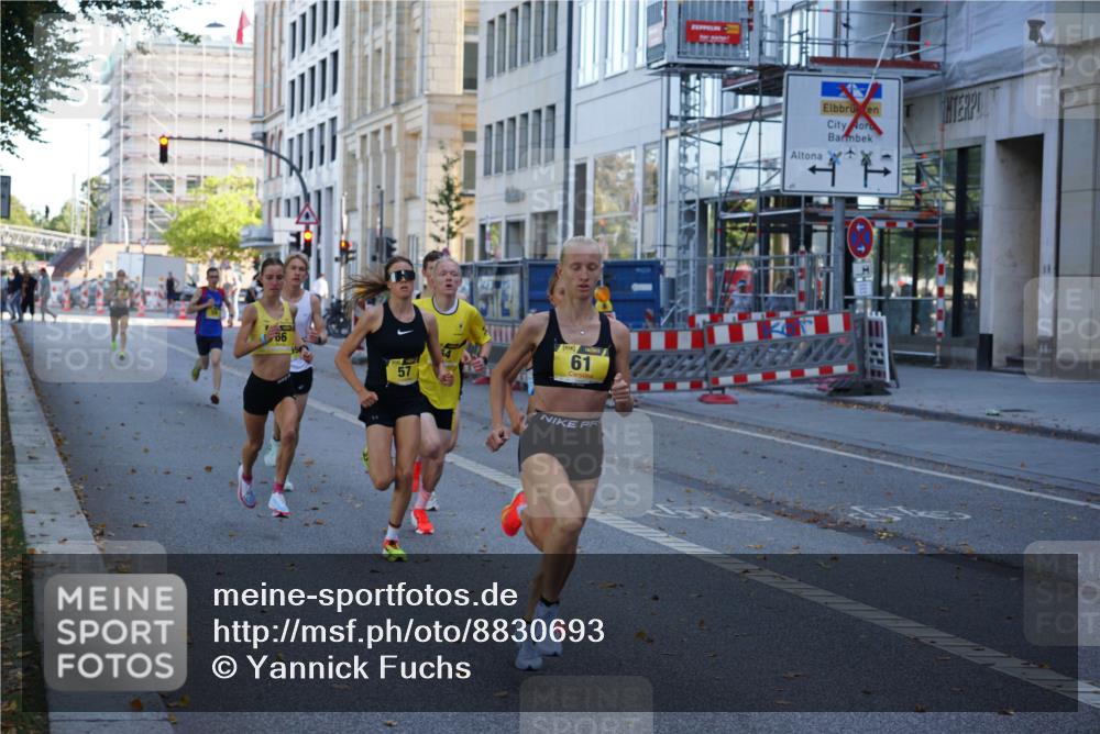 07.09.2025 - BARMER Alsterlauf Yannick Fuchs http://msf.ph/oto/8830693 07.09.2025 11:01:38 Laufen 66, 57, 61 meine-sportfotos.de