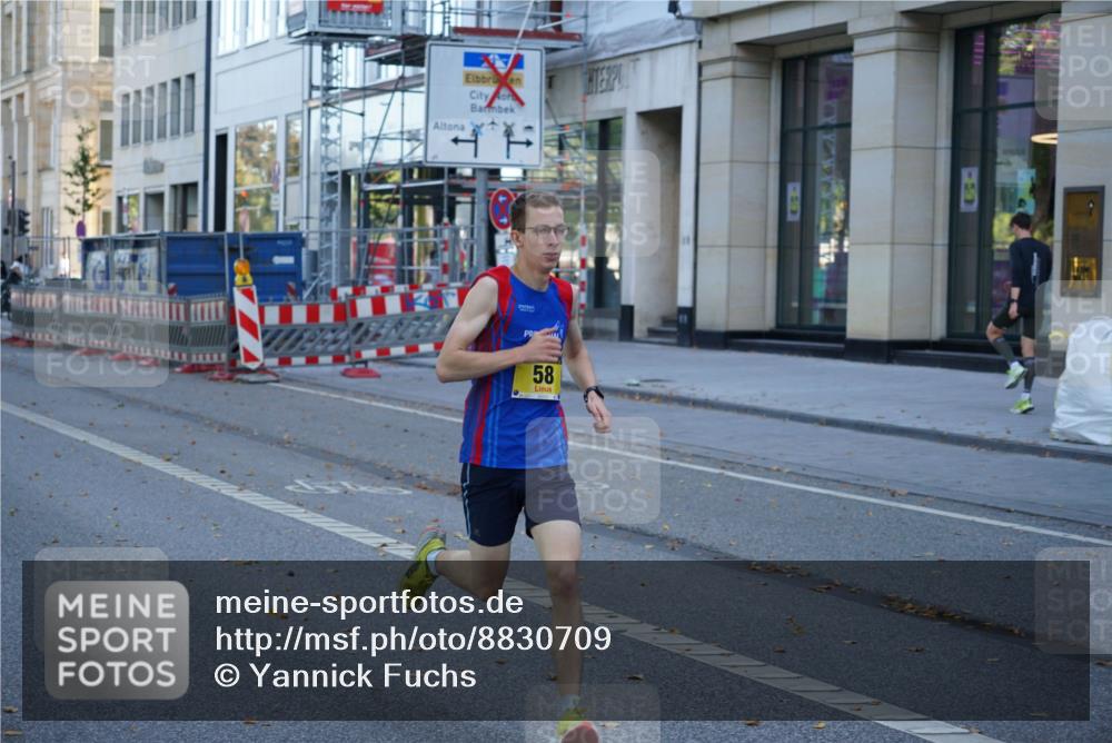07.09.2025 - BARMER Alsterlauf Yannick Fuchs http://msf.ph/oto/8830709 07.09.2025 11:01:42 Laufen 58, 90 meine-sportfotos.de