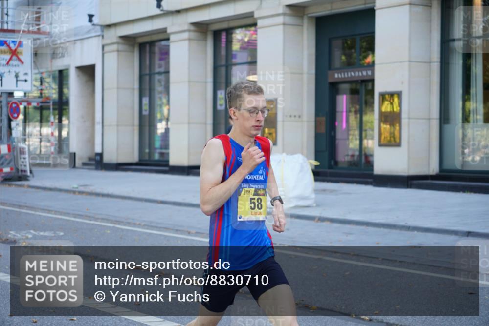 07.09.2025 - BARMER Alsterlauf Yannick Fuchs http://msf.ph/oto/8830710 07.09.2025 11:01:43 Laufen 58 meine-sportfotos.de