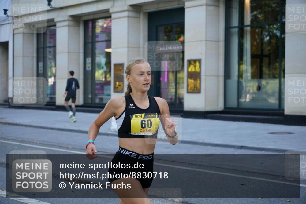 07.09.2025 - BARMER Alsterlauf Yannick Fuchs http://msf.ph/oto/8830718 07.09.2025 11:01:46 Laufen 5, 60 meine-sportfotos.de