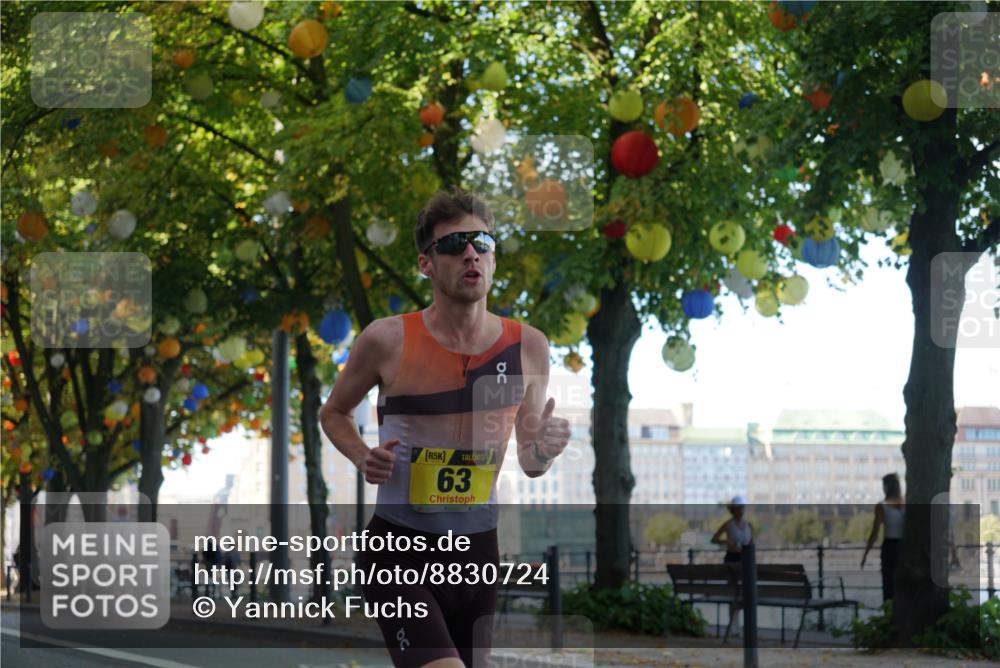 07.09.2025 - BARMER Alsterlauf Yannick Fuchs http://msf.ph/oto/8830724 07.09.2025 11:03:26 Laufen 17, 5, 63 meine-sportfotos.de