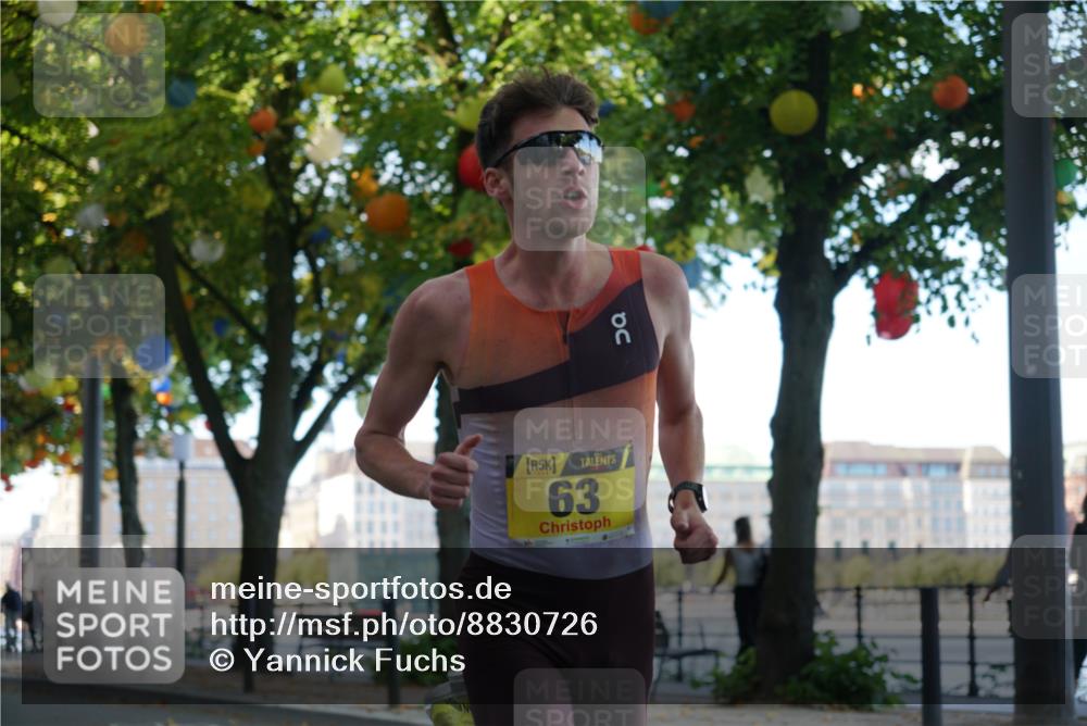 07.09.2025 - BARMER Alsterlauf Yannick Fuchs http://msf.ph/oto/8830726 07.09.2025 11:03:27 Laufen 5, 63 meine-sportfotos.de