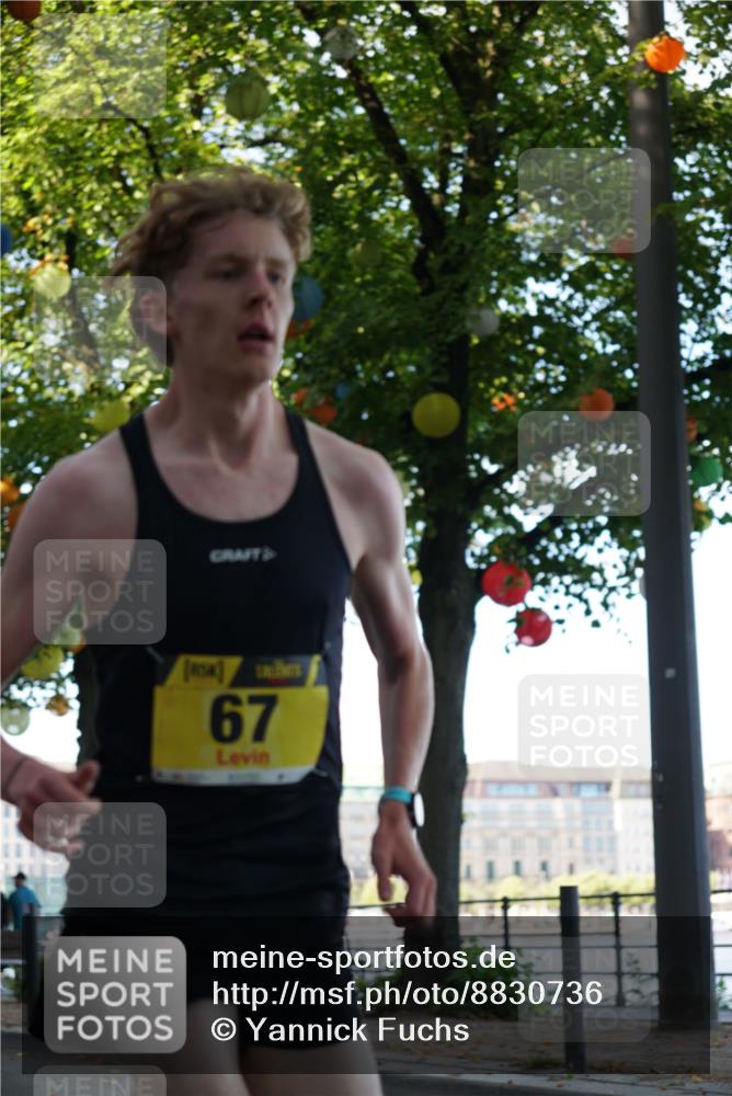 07.09.2025 - BARMER Alsterlauf Yannick Fuchs http://msf.ph/oto/8830736 07.09.2025 11:03:43 Laufen 67 meine-sportfotos.de