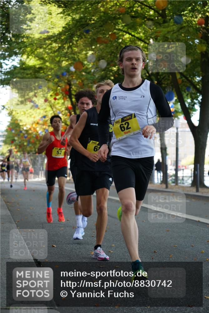 07.09.2025 - BARMER Alsterlauf Yannick Fuchs http://msf.ph/oto/8830742 07.09.2025 11:04:03 Laufen 52, 6, 5, 62 meine-sportfotos.de