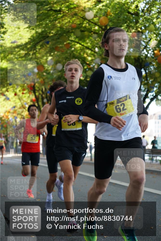 07.09.2025 - BARMER Alsterlauf Yannick Fuchs http://msf.ph/oto/8830744 07.09.2025 11:04:03 Laufen 52, 2, 5, 62 meine-sportfotos.de
