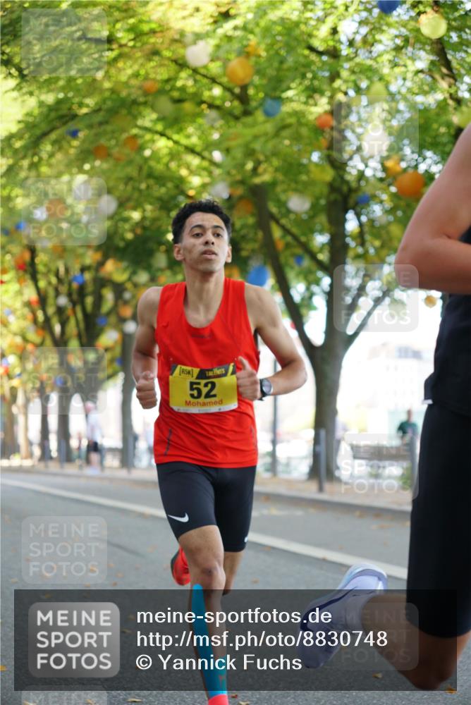 07.09.2025 - BARMER Alsterlauf Yannick Fuchs http://msf.ph/oto/8830748 07.09.2025 11:04:04 Laufen 52 meine-sportfotos.de