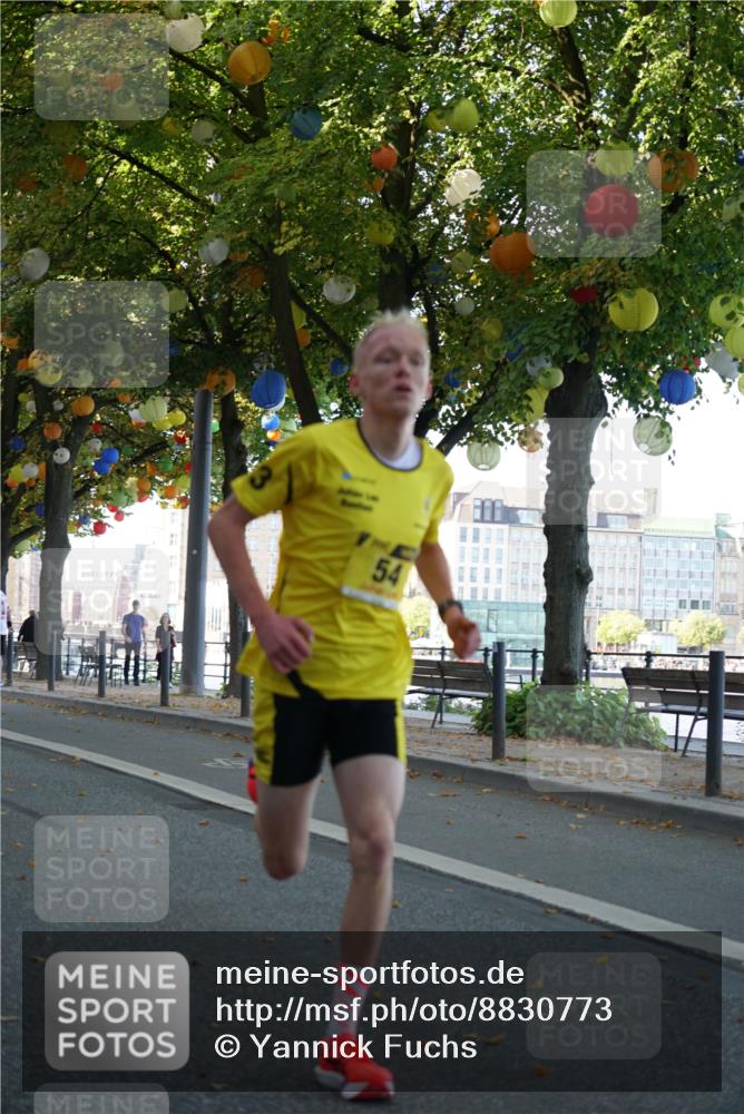 07.09.2025 - BARMER Alsterlauf Yannick Fuchs http://msf.ph/oto/8830773 07.09.2025 11:04:22 Laufen 54, 201 meine-sportfotos.de
